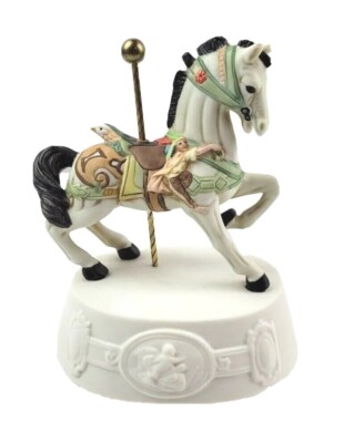 Vintage Willitts Melodies Carousel Waltz White Stallion Music Box 5.5''