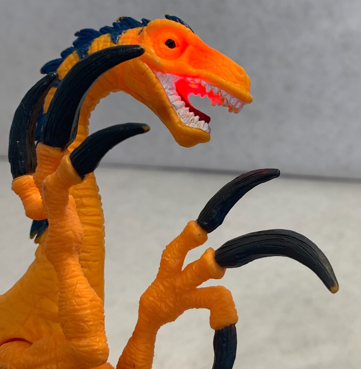 ニンナ モフリ トップウォーター チュパリザウルス Favorite｜モササウルス ソフトモデル｜ソフト素材を使用した
