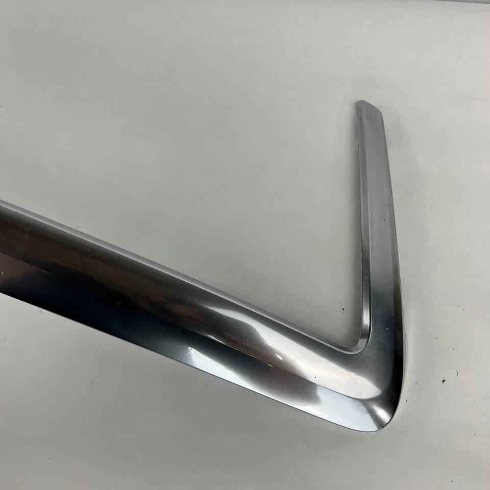 OEM 2013 2014 Cadillac ATS Front Upper Grille Molding Bezel Surround 22787973 Foto 3 de 4