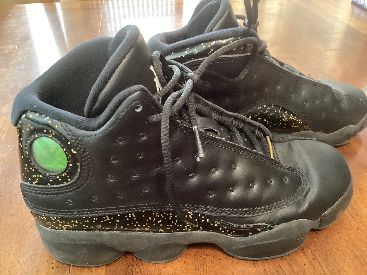 Jordan 13 black gold top