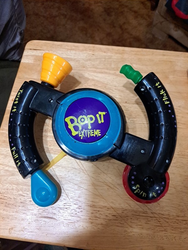 Bop It Extreme Hand Held Game 1998 Vintage Hasbro Toys Tested Works w/Batteries