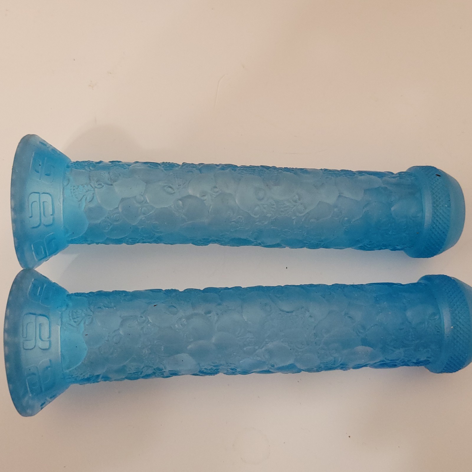 NEW NOS Eastern Bike Reaper Skull  grips   BMX Translucent blue