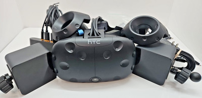 HTC Vive VR Headset Complete Set Full Kit System Steam VR PC Virtual Reality
