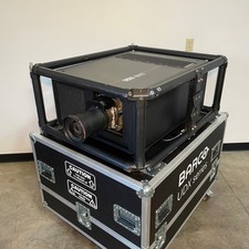 Barco UDX-W40 15k hrs 40k Lumen DLP Laser Projector w/ Lens, Case, Cage V063 
