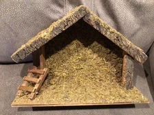 Vintage Large Christmas Wooden Nativity Manger Creche Moss 13”x5”x9” Stable