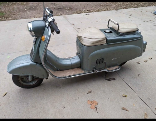 1961 Mitsubishi Silver Pigeon C 90 200cc