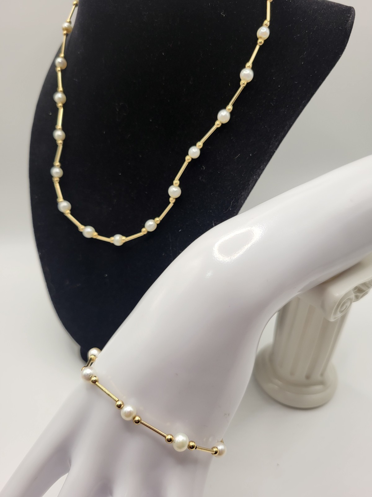 2 Pc Solid 14K Yellow Gold Authentic Floating Pea… - image 1