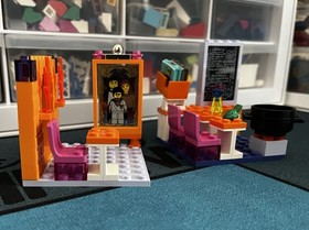 2001 LEGO Harry Potter: Hogwarts Classrooms (4721) 99% COMPLETE!