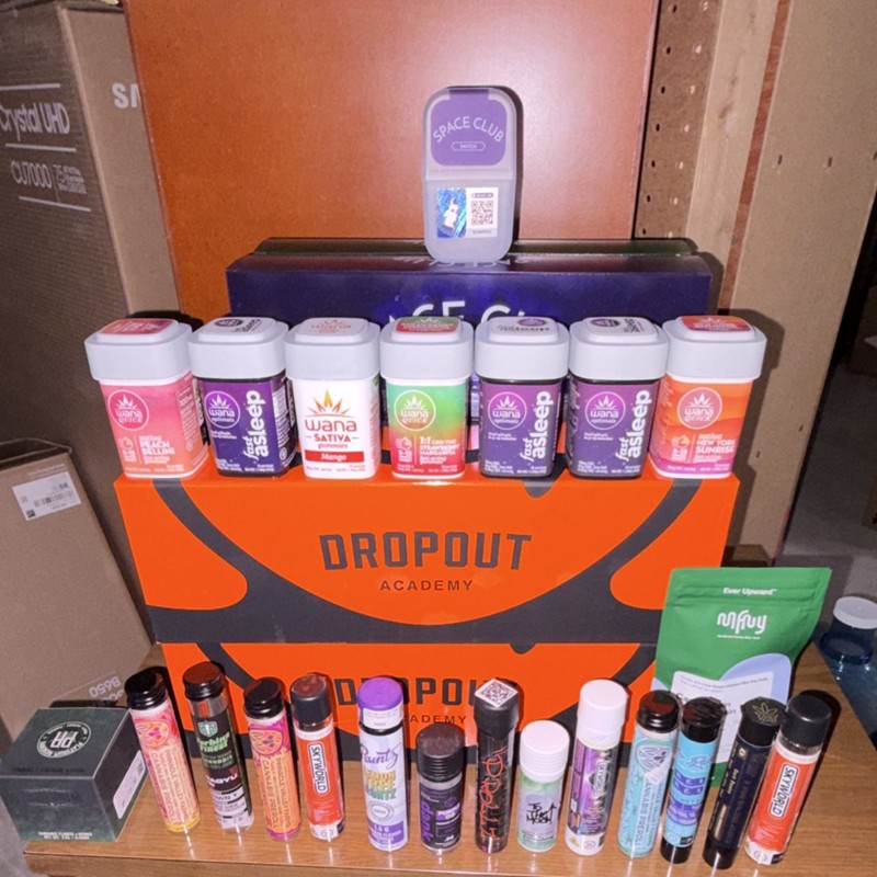 Large Lot Of  Jars/ Pre Roll Tubes NY VT Wana Dropout Runtz EMPTY RARE