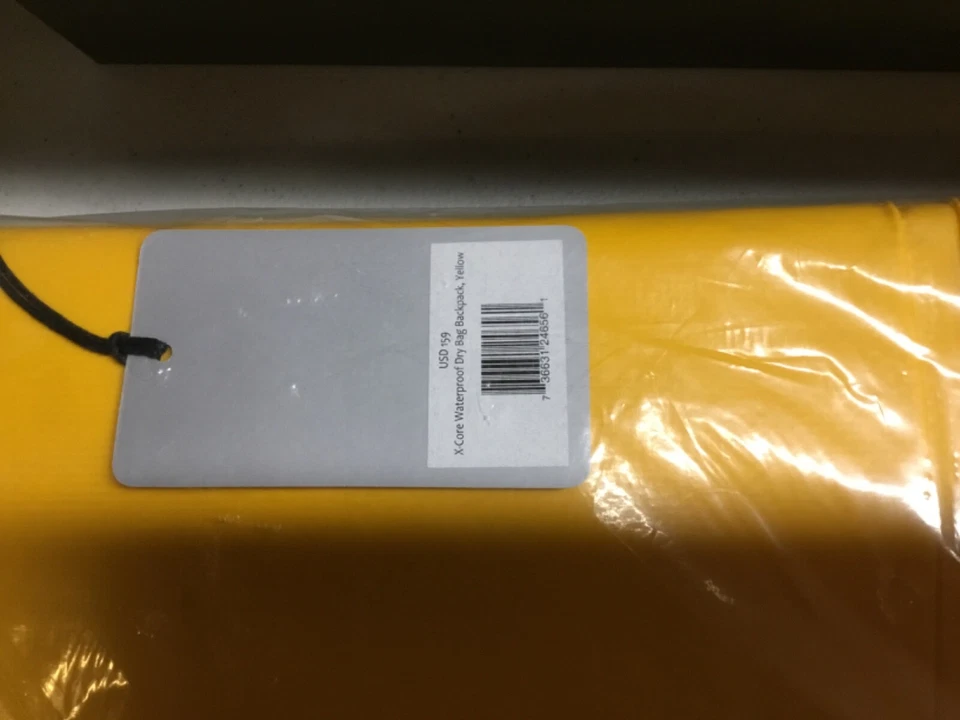 ADAMANT X-CORE 防水邮差包! 全新。 大号 37.00 美元 — 第 2/2 张图片