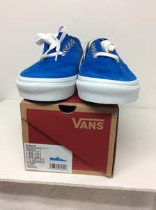 mens suede vans