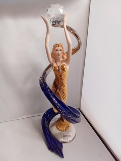 Franklin Mint Galaxy In Gold Porcelain Figurine