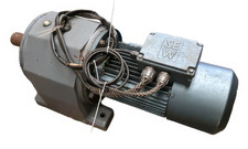 SEW Eurodrive DFV132S4BNG8HR Gearmotor 7.5 HP 1730 RPM 230/460V 3 Phase w/ Brake