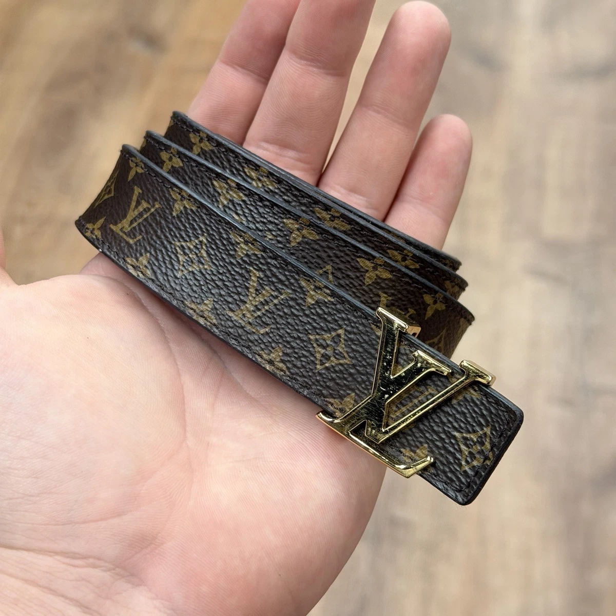 Louis Vuitton Skinny Belts for Women for sale | eBay display picture 1