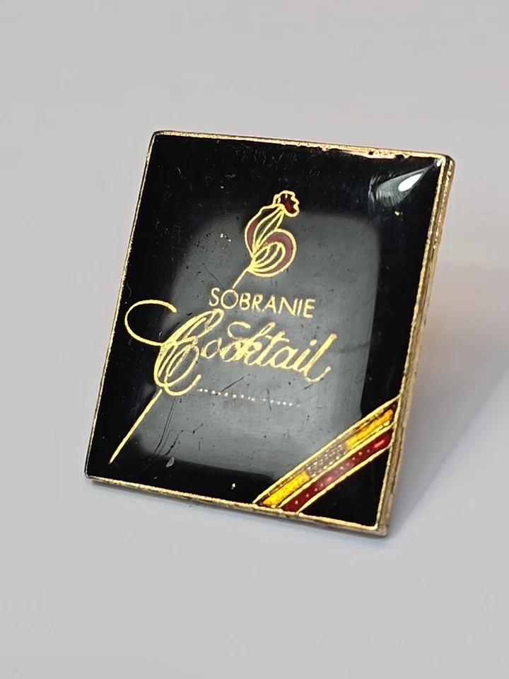 Paquete de cigarrillos de cóctel Sobranie prendedor de solapa vintage británico Foto 3 de 4