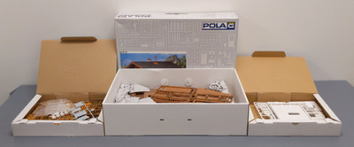 Pola 331785 G Mountain Farm with Accessories LN/Box