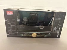 Sun Star 1925 Ford Model T Runabout Closed-1/24- 5 3/4” Long