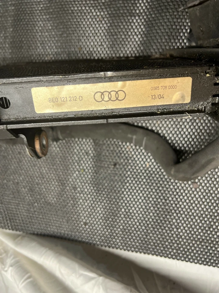 Radiator-GAS, B6 Nissens 60363 fits 2004 Audi S4 - Image 4 of 4