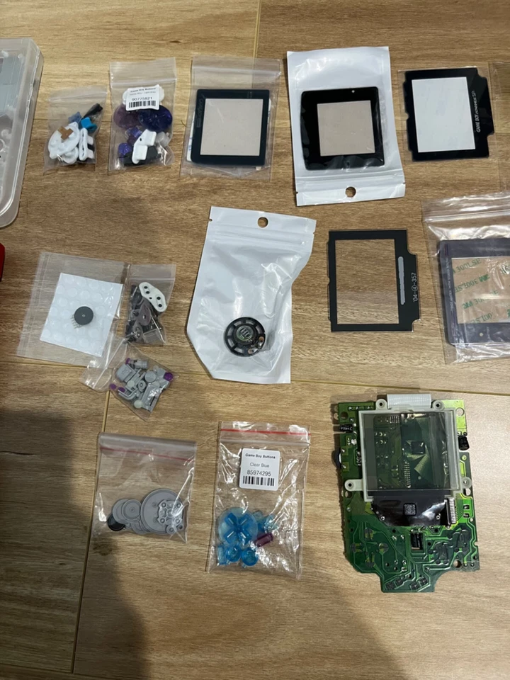Nintendo Game Boy Advance Pocket SP Color Spare Parts Part Colour Screen Case - Image 3 of 4