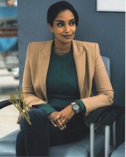 Azie Tesfai Supergirl Autographed Signed 8x10 Photo COA 2019-6
