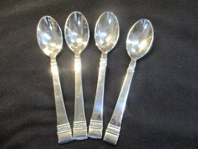 Oneida CADENCE TEASPOONS Set Of 4 Stainless 18/10 Flatware