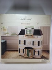 Hearth Hand with Magnolia Wood Dollhouse Set 13 Pcs Furniture