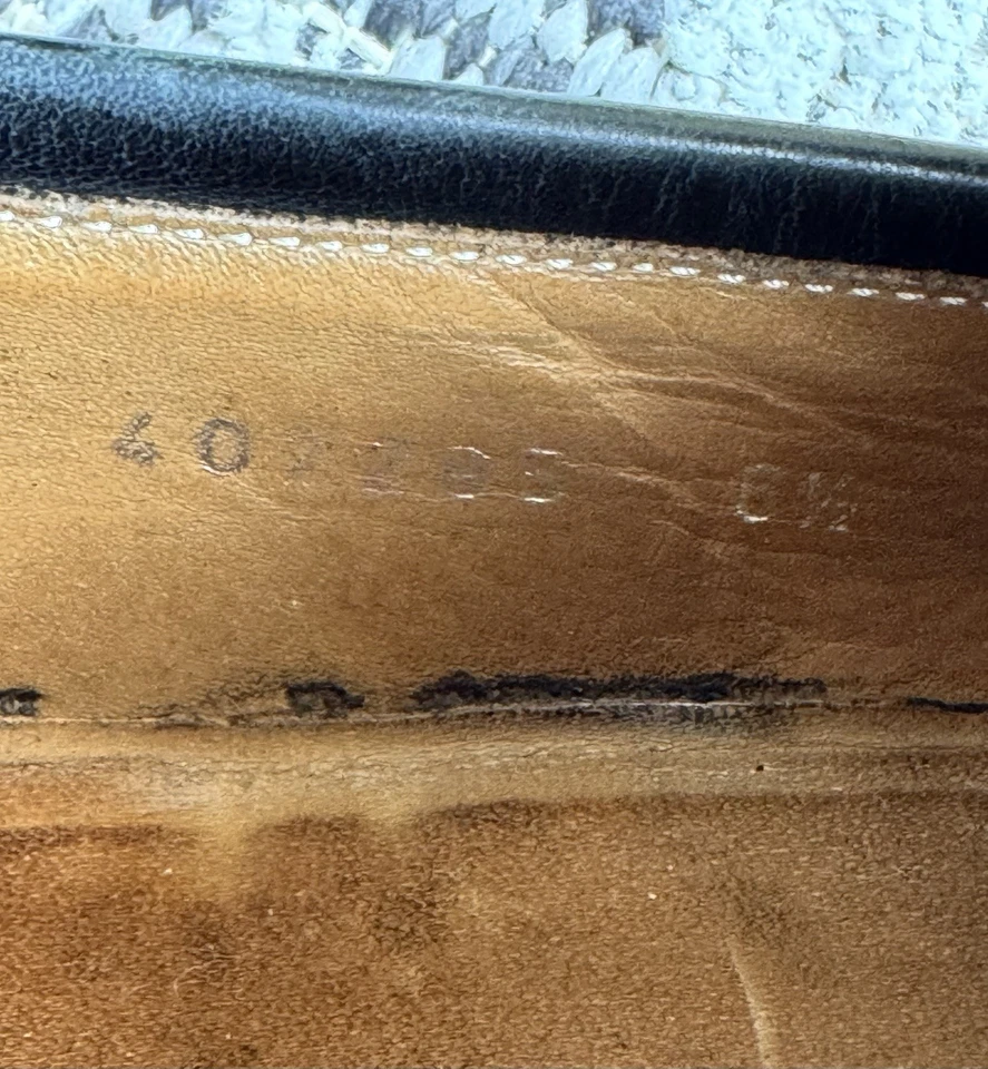 Mens Gucci Dress loafers 6.5/7.5 Style 407295 Black w/Silver Emblem - Image 4 of 4