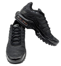 Nike Air Max Plus TN Triple Black Size 10 Low 604133-050 Men  s Running Sneaker