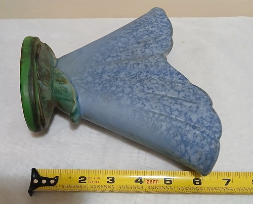 Vintage Pottery Blue Fan Vase - Picture 12 of 14