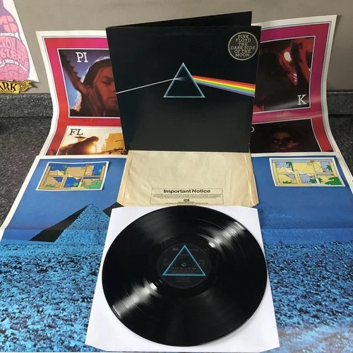 LP PINK FLOYD THE DARK SIDE OF THE MOON SHVL 804 UK 5TH PRESS POSTERS & STICKERS