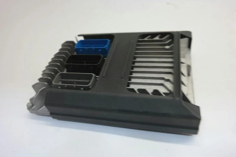 2013 - 2016 GMC ACADIA ECM módulo de controle eletrônico atrás da cobertura do ventilador fabricante de equipamento original - Imagem 2 de 4