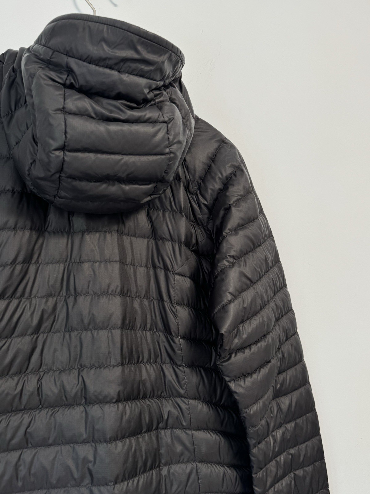 Ladies Rab Microlight Alpine Jacket Down Filled O… - image 15