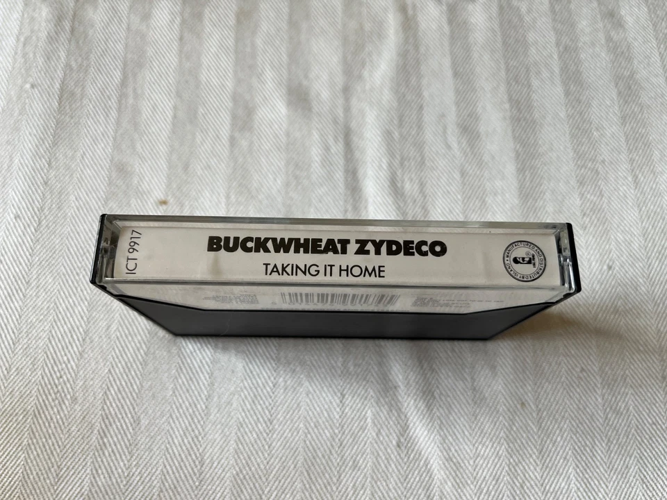BUCKWHEAT ZYDECO - TAKING IT HOME - ORIGINAL 1988 ZYDECO ISLAND CASSETTE Foto 2 de 4