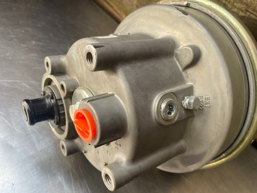 Cartucho secador de aire Bendix AD-IP con soporte de montaje 065613 - Imagen 8 de 10