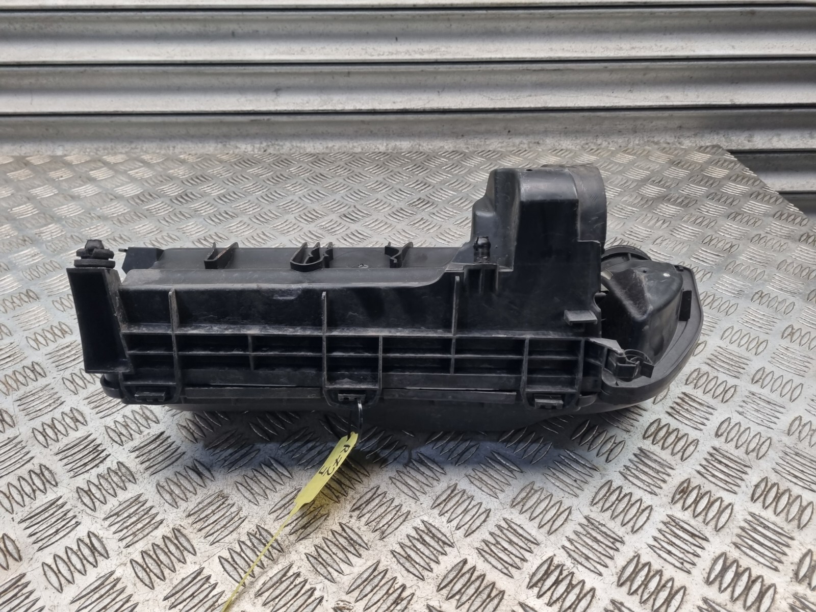 PEUGEOT 207CC AIR FILTER HOUSING BO.6 TURBO PETROL THP 757669180  