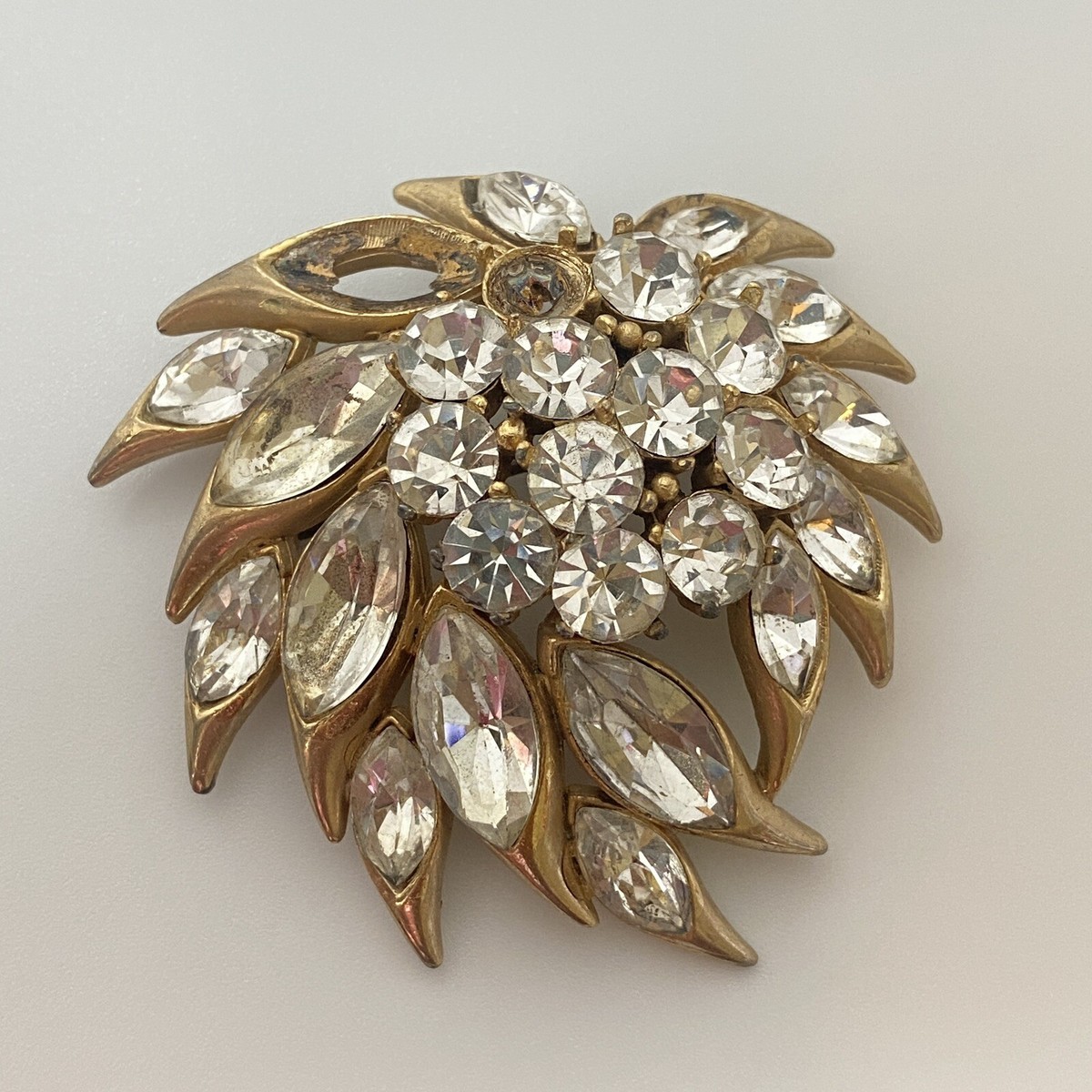 Sphinx ヴィンテージ ゴールド クリアカボション ブローチ Vintage SPHINX Clear Rhinestone Large Brooch/Pin MISSING 2