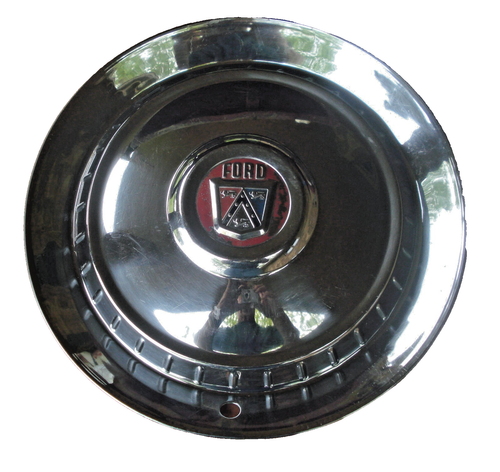 1954 Ford 15" Hubcap