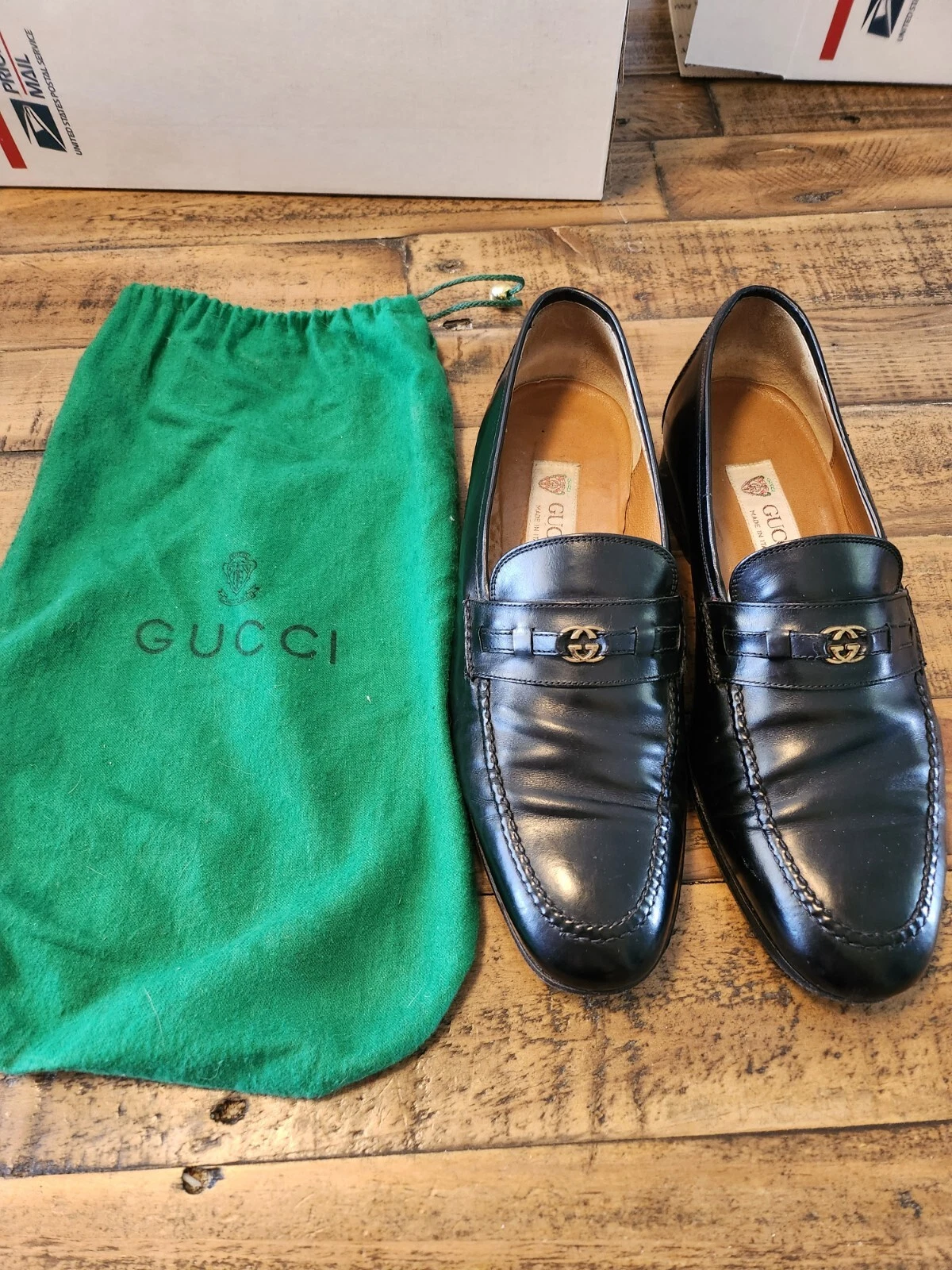 Chaussures mocassins habillés vintage GUCCI Italie fabriquées GG logo luxe   UE 40,5 [a