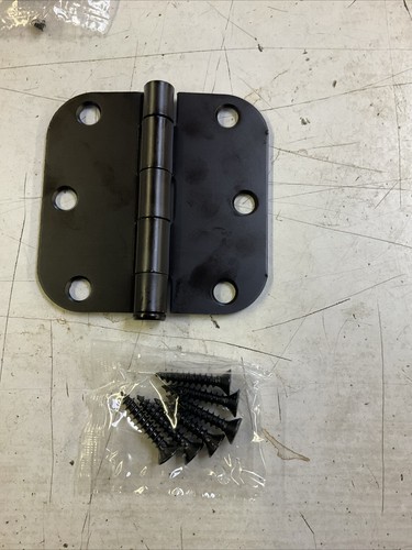 Everbilt - 715 302 - 3" w/ 5/8" Radius - Oil Rubbed Bronze Door Hinge - Lot of 6 - Picture 4 of 6