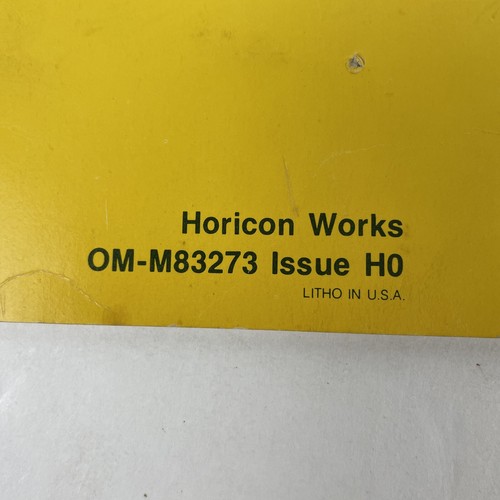 TOSAERBA A SCOPPIO JOHN DEERE 68 numero di serie 120.001- MANUALE OPERATORE - Foto 3 di 11