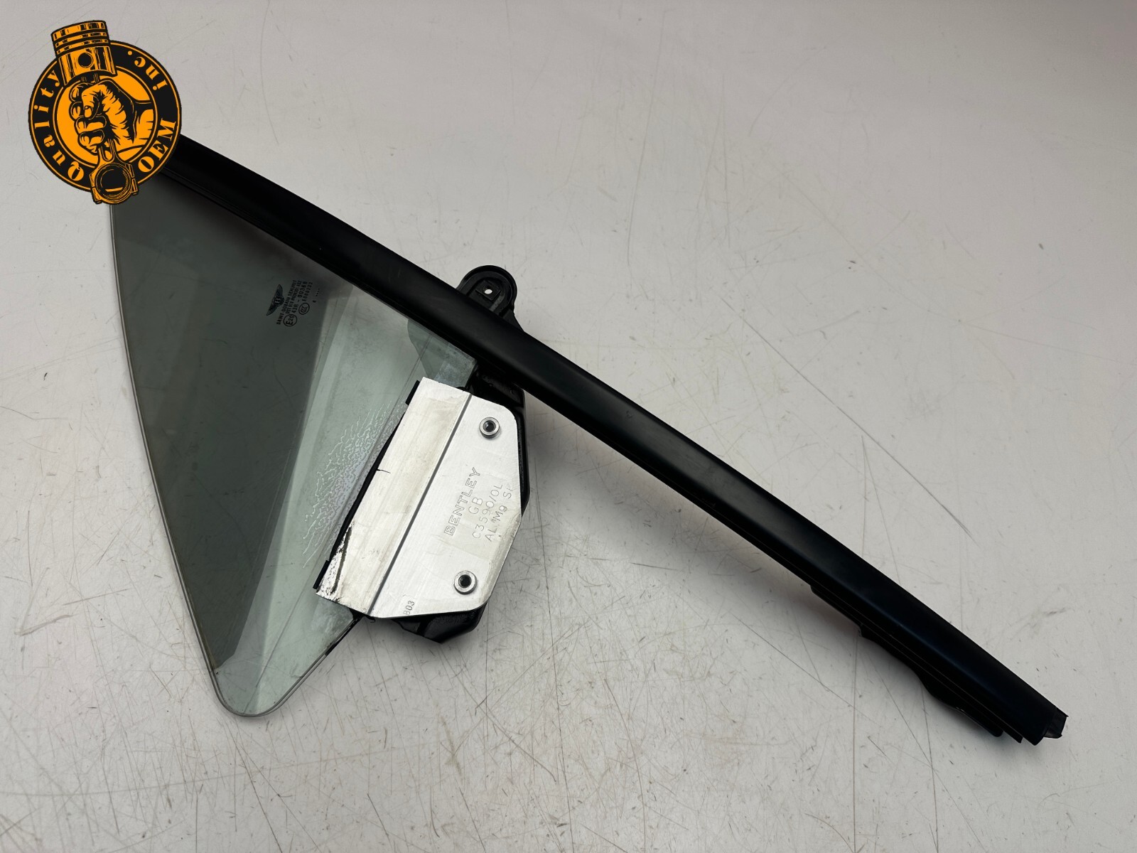 2003-2010 BENTLEY CONTINENTAL GT  FRONT LEFT DOOR CORNER LAMINATED GLASS OEM 49k