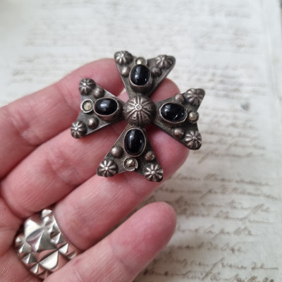 Broche Ancienne Argent Massif Et Marcassite - 11 Grammes - Vintage Occasion