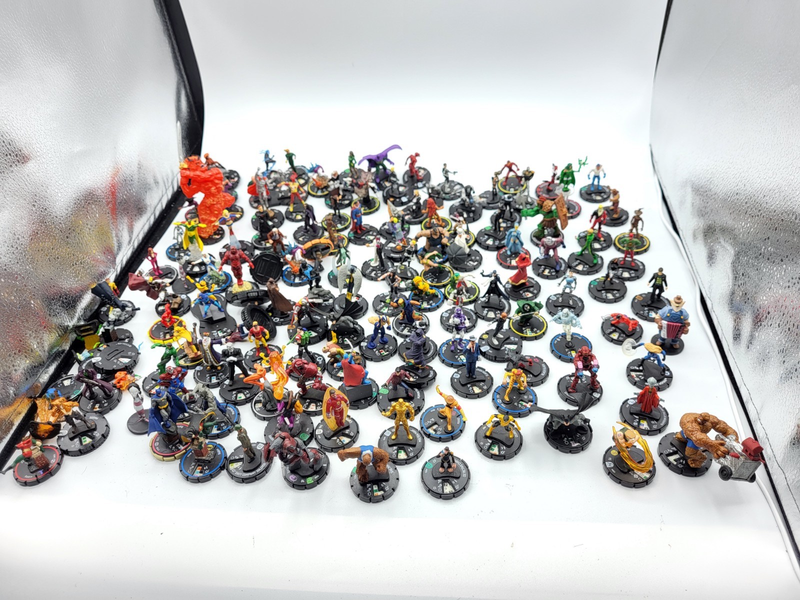 Large HEROCLIX LOT, Marvel Fantastic Four Halo Batman DC Comics Street Fighter