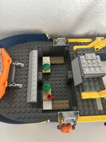 LEGO City: Deep Sea Exploration Vessel (60095)