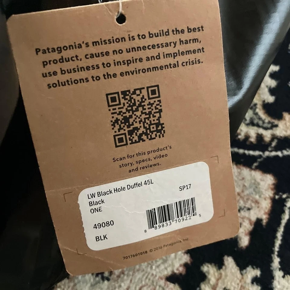 Patagonia Black Hole Duffle 45L All Black Lightweight Tag Rare 2017 - Image 2 of 4
