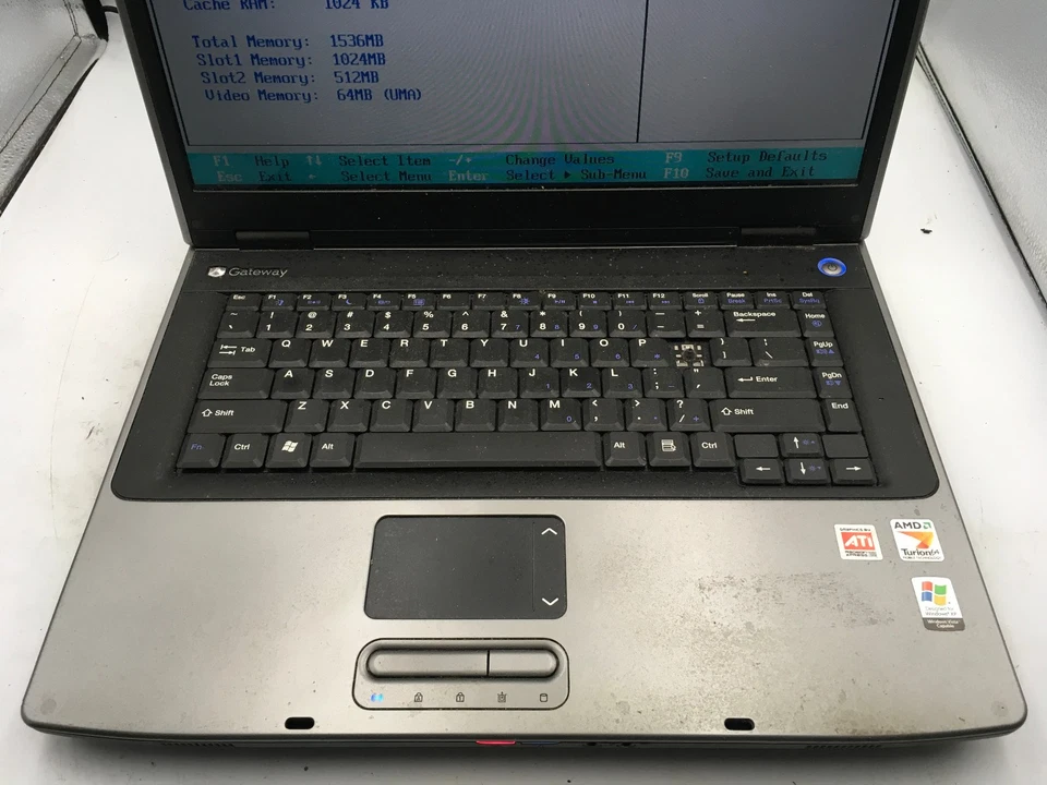 GATEWAY MA3 MX6441 - BOOTS TO BIOS - AMD TURION 64 - 1.5GB RAM - 15" - READ - BB - Image 3 of 4