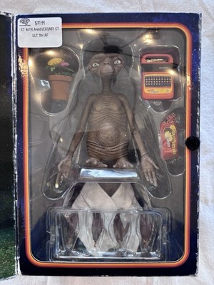 NECA Ultimate E.T. 40th Anniversary Figure E.T. The Extra-Terrestrial w/ Access 