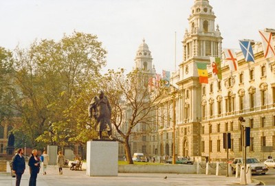 Photo A2 London (Westminster), 1988: Parliament Square, HM Treasury and  c1988