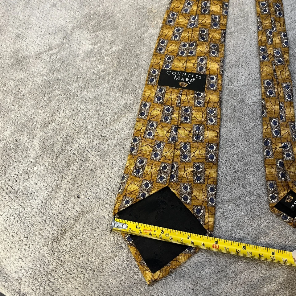 Corbata de seda tejida condesa Mara amarillo azul cuadrados hecha en EE. UU. 57" Foto 4 de 4