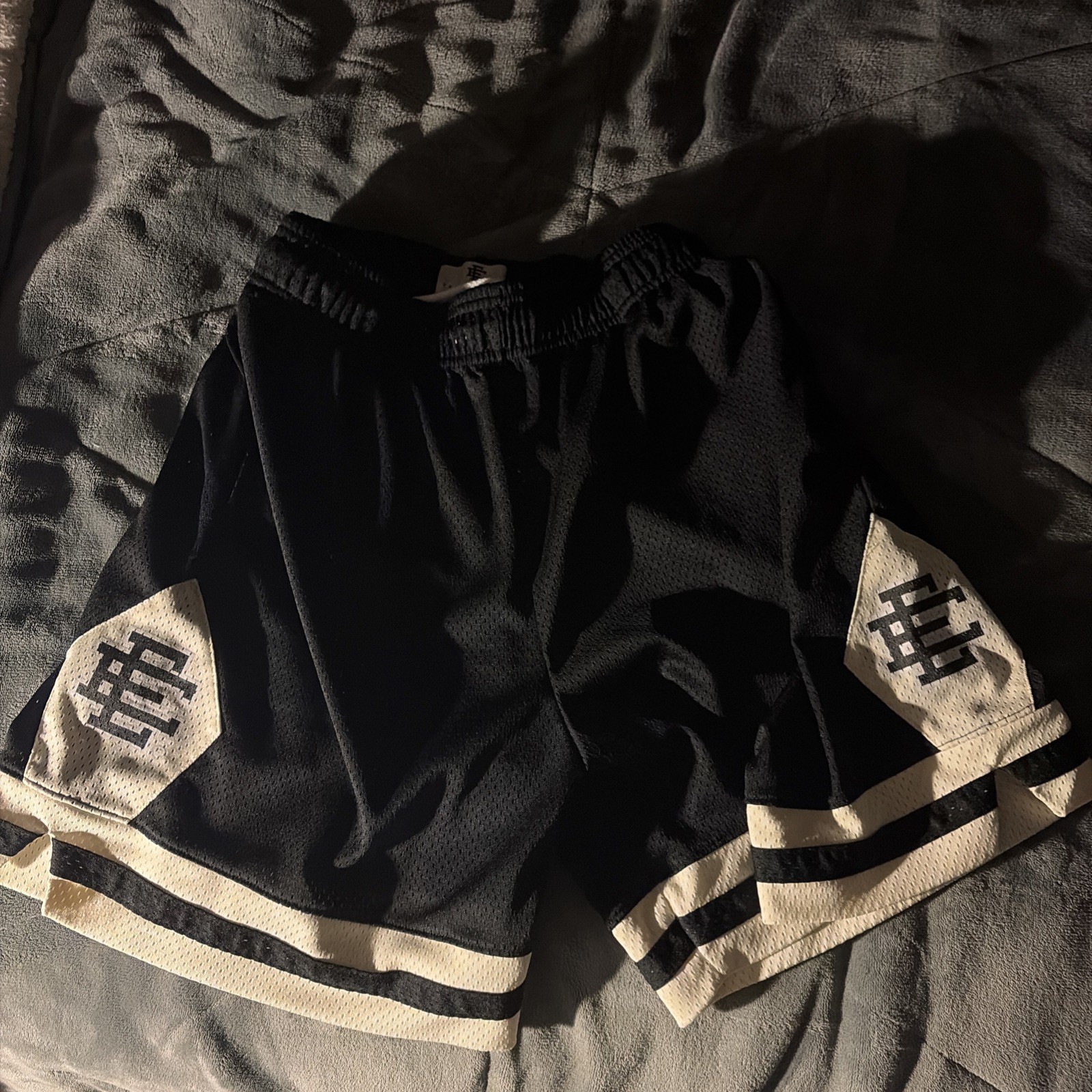 Eric Emanuel Basic Short V2 Panda - Size L(LARGE) - image 1
